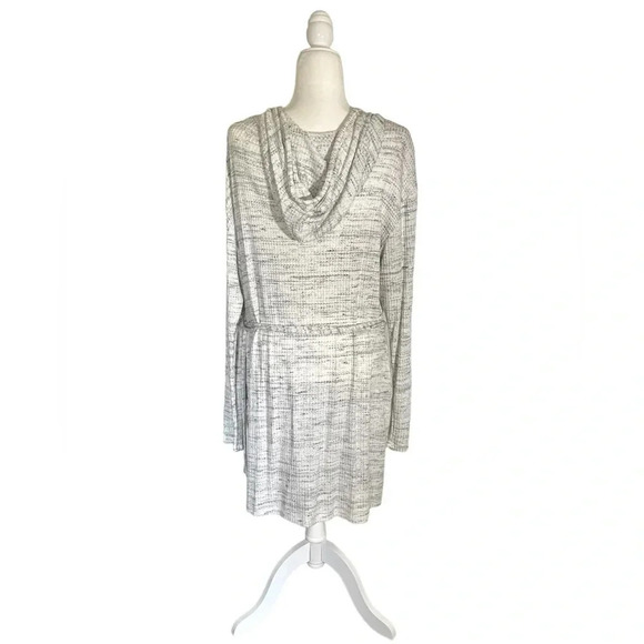 NWOT Venus Hooded Sweater Lounge Dress - Picture 4 of 4